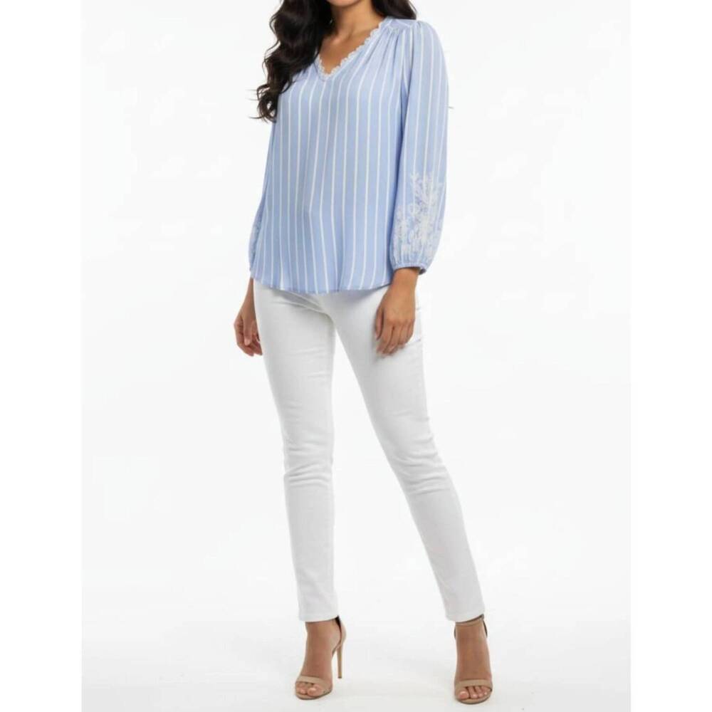 NEW HESTER & ORCHARD striped embroidered v-neck blouse in blue white